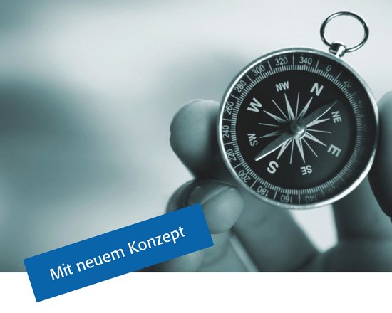 Hand mit Kompass